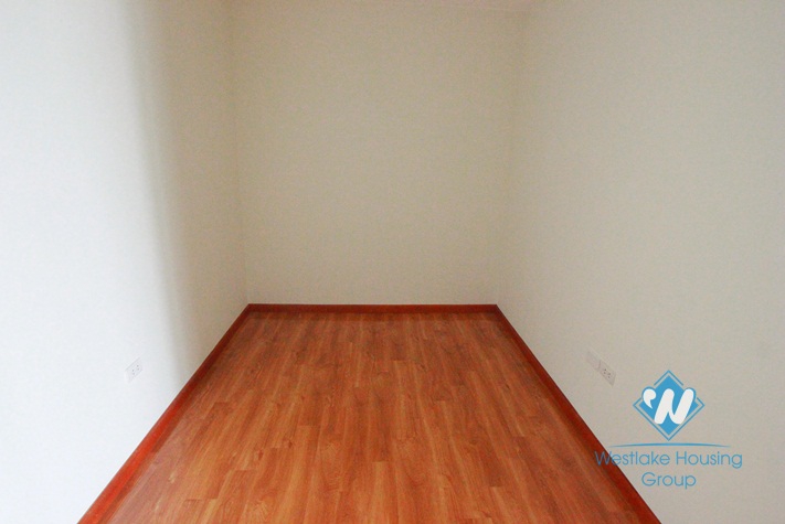 Brand new 02 bedrooms apartment for rent in Lac Long Quan Street, Tay Ho, Hanoi