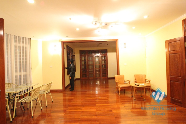 Brand new unfurnished  villa  for rent in Cau Giay District, Ha noi