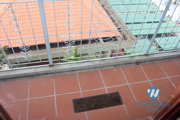 Very bright and modern equipment apartment for rent in Xuan Dieu St.