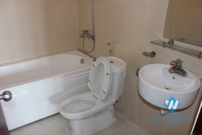 Very bright and modern equipment apartment for rent in Xuan Dieu St.