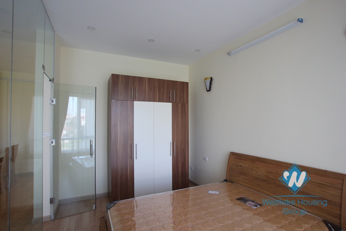 Modern one bedroom apartment for rent in Xuan Dieu st, Tay Ho, Ha Noi