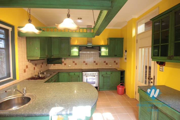 Big house with nice yard for rent in Tay Ho area