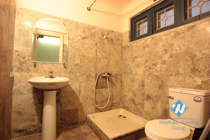 Big house with nice yard for rent in Tay Ho area