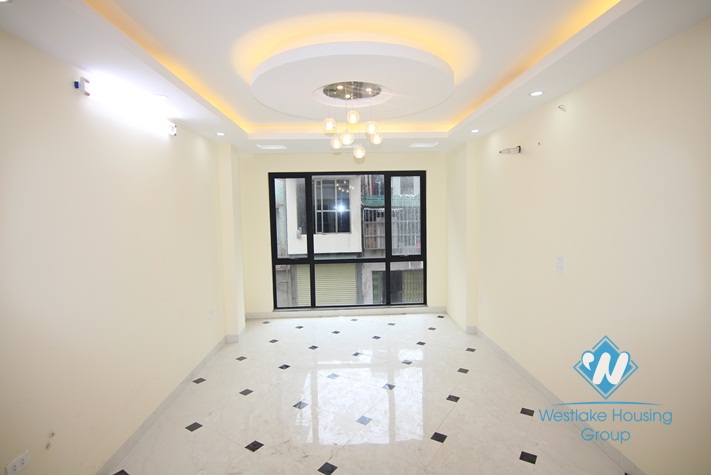 Unfurnished 6 storeys house for lease in Ba Dinh district