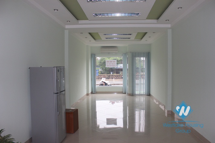 Nice house for rent in Au co st, Tay ho District, Ha Noi