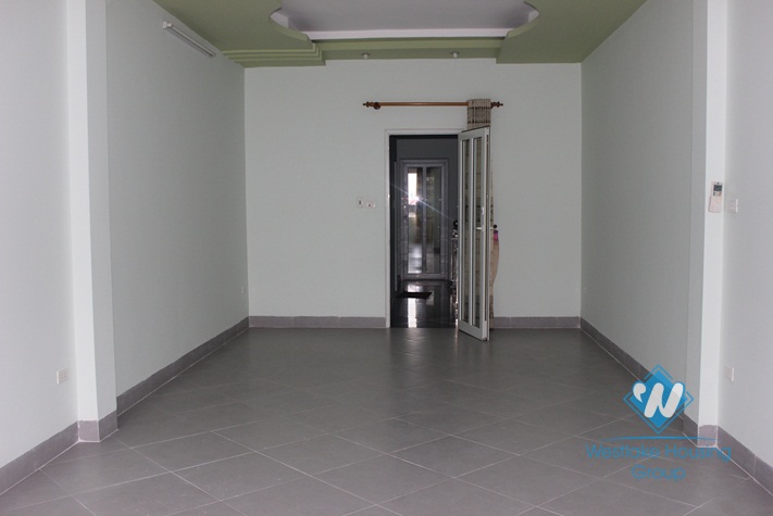 Nice house for rent in Au co st, Tay ho District, Ha Noi