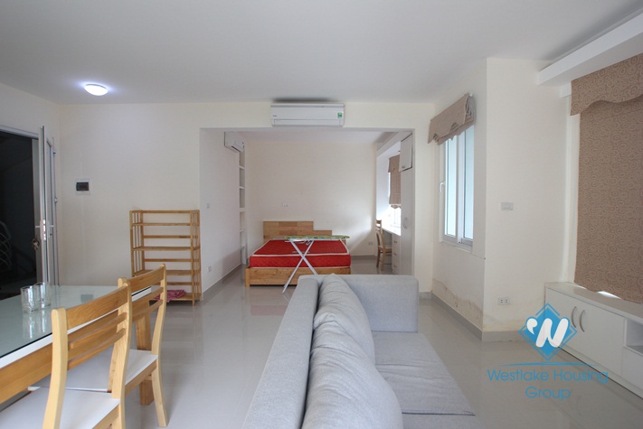 Nice and new studio for rent in Tay Ho, Ha Noi