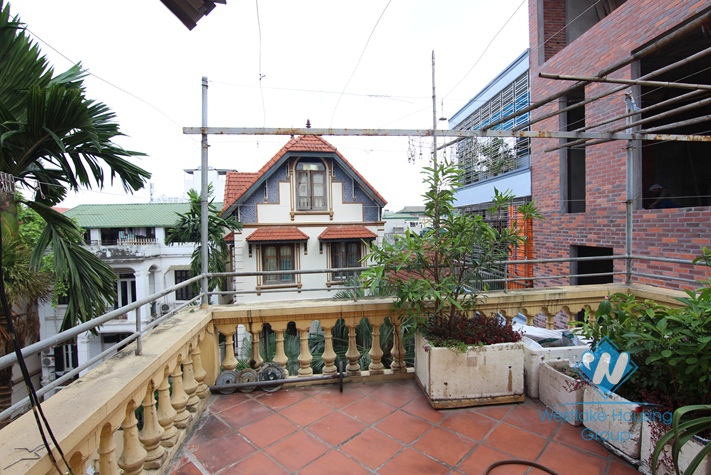 Nice 4 bedrooms house for rent in Dang Thai Mai Street