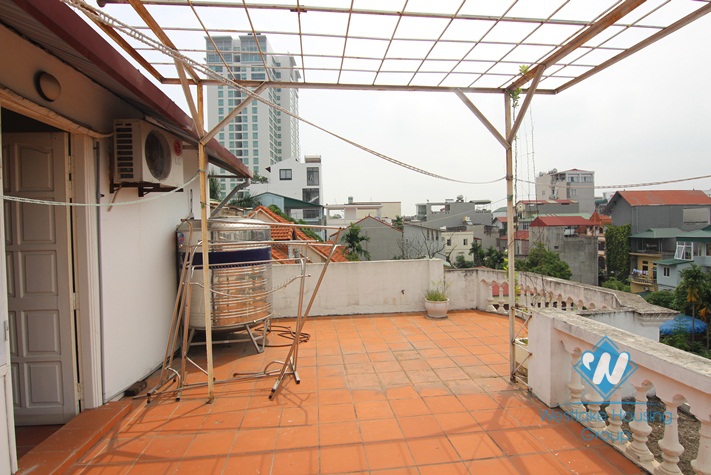 Green house for rent in Tay Ho, Ha Noi