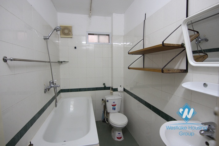 Green house for rent in Tay Ho, Ha Noi