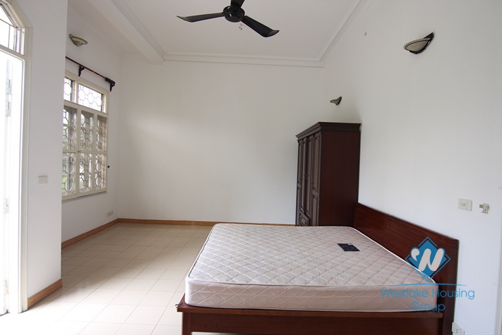 Green house for rent in Tay Ho, Ha Noi