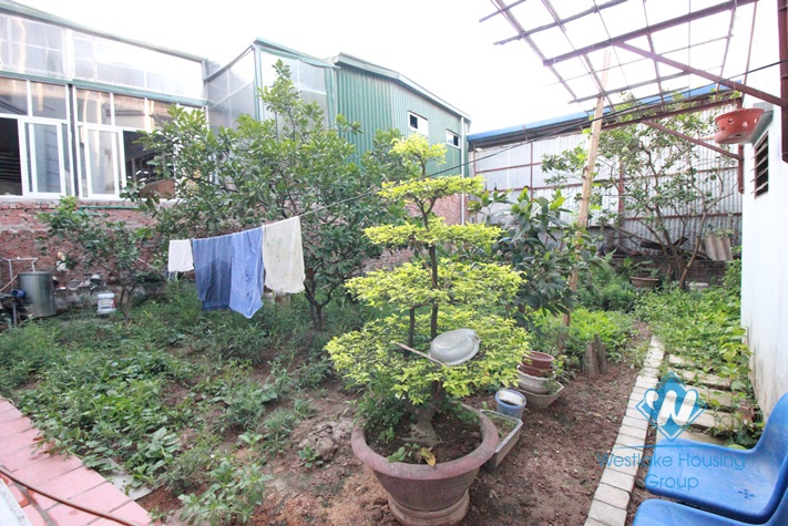 Spacious house for rent in Lac Long Quan Street, Tay Ho District, Hanoi