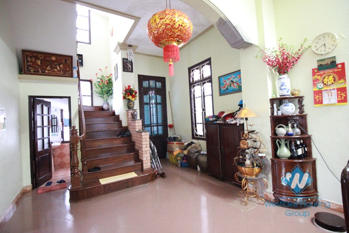 Spacious house for rent in Lac Long Quan Street, Tay Ho District, Hanoi