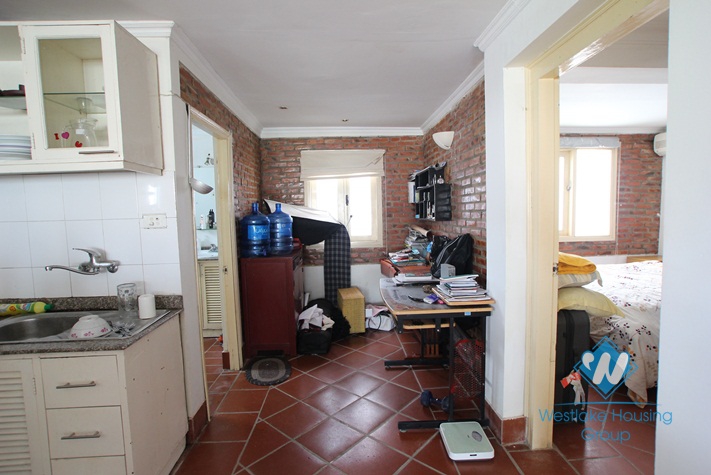 Two bedrooms apartment for rent in Au Co Road, Tay Ho, Ha Noi