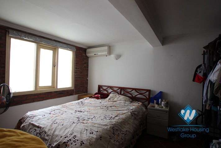 Two bedrooms apartment for rent in Au Co Road, Tay Ho, Ha Noi