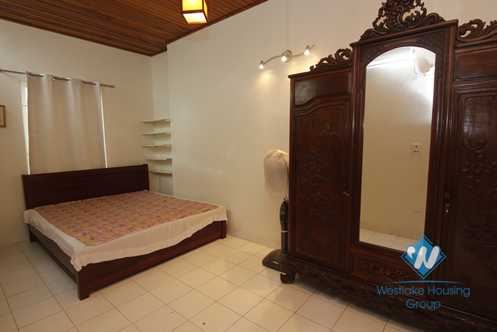 Three bedrooms house in Hoang Hoa Tham street, Ba Dinh district, Ha Noi.