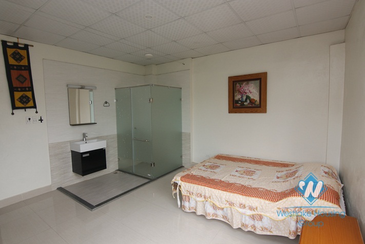 Three bedrooms house in Hoang Hoa Tham street, Ba Dinh district, Ha Noi.