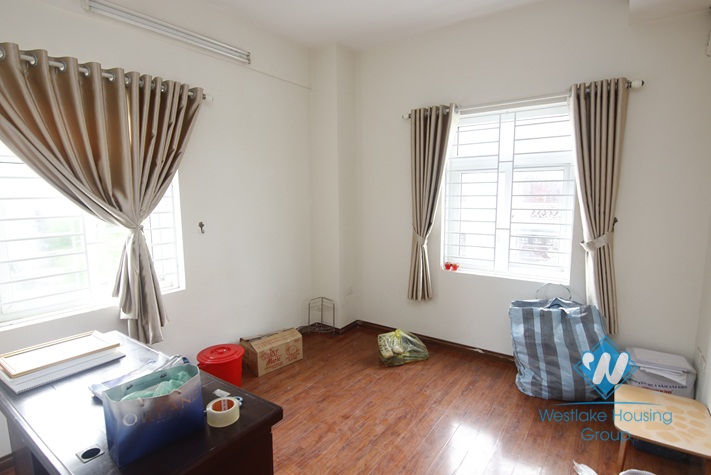 A beautifull and affordable apartment for rent in Cau Giay district