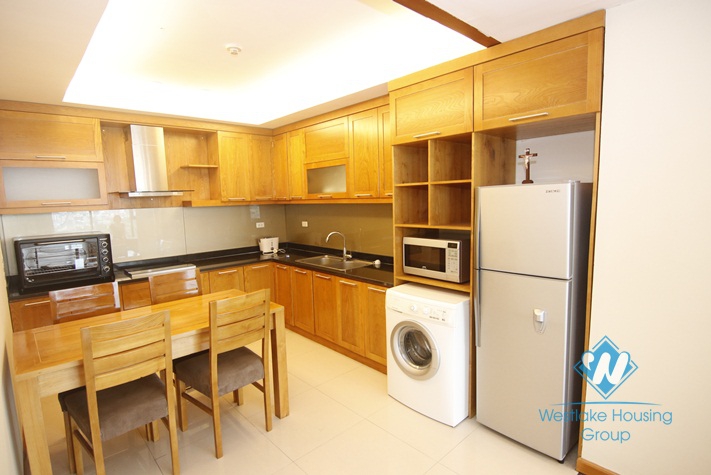 An stunning beautiful apartment for rent on Doi Can, Ba Dinh