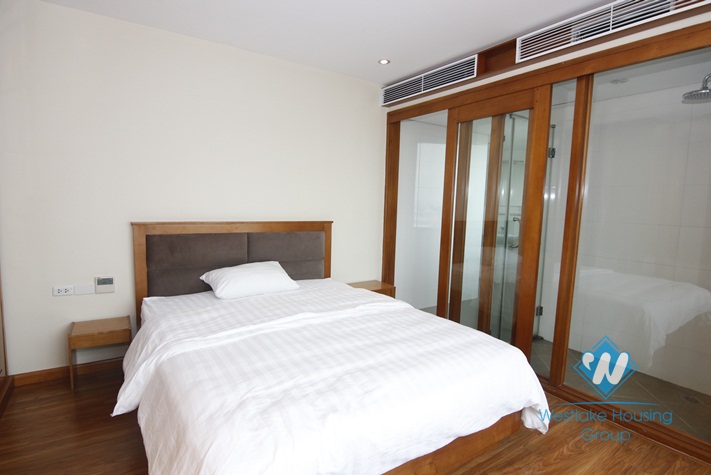 An stunning beautiful apartment for rent on Doi Can, Ba Dinh