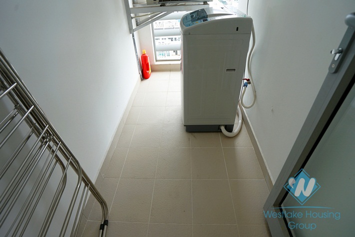 Super 02 apartment for rent in Vinhome Gardenia