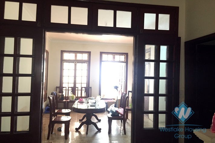 5 floors house with cheap price for rent in Dong Da,Hanoi