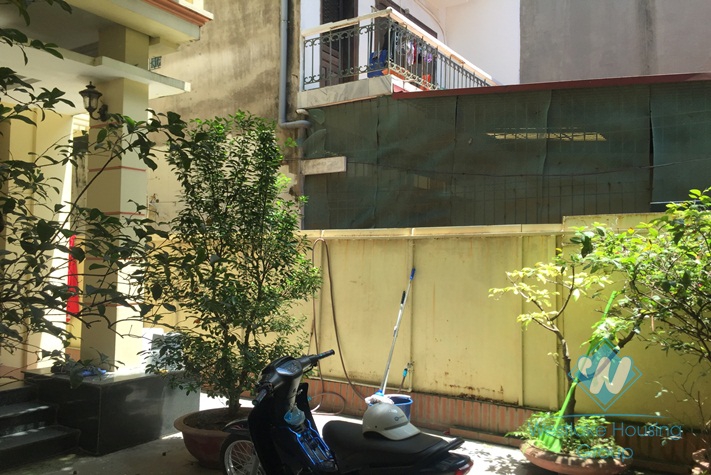 5 floors house with cheap price for rent in Dong Da,Hanoi