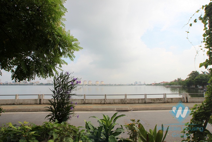 One bedroom serviced apartment for rent in Tay Ho