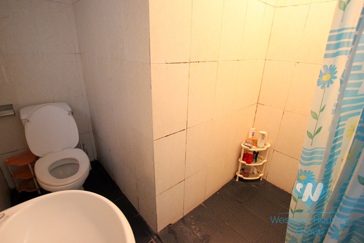 One bedroom serviced apartment for rent in Tay Ho