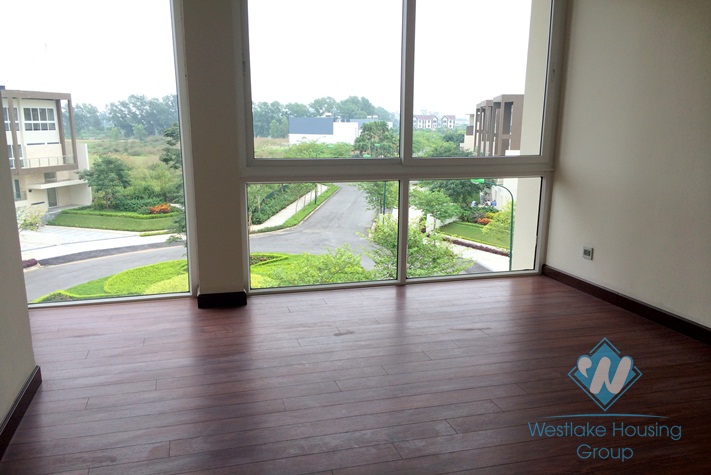 Brand new villa for rent in Ciputra, large garden & great view