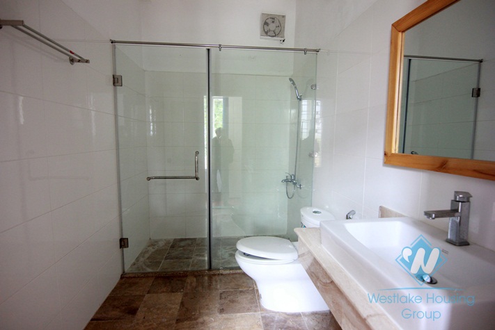 House with small garden and yard for lease in Nghi Tam Village, Tay Ho, Ha  Noi
