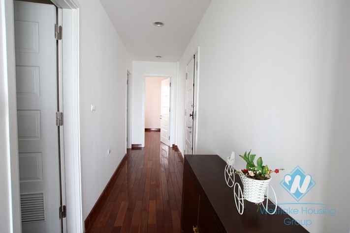 Lake view, large balcony 2 bedroom for lease on Dang Thai Mai, Tay Ho, Hanoi