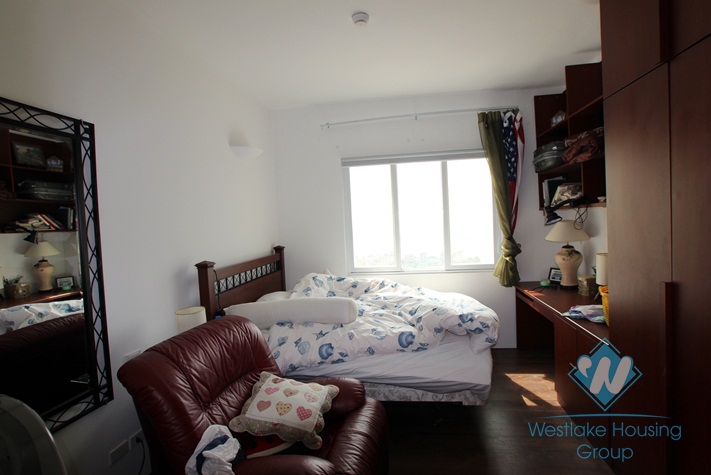 Big size apartment for rent in Ciputra, G Tower