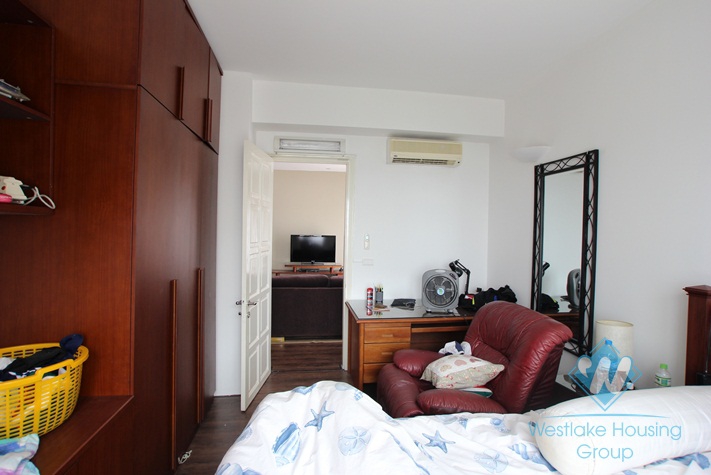 Big size apartment for rent in Ciputra, G Tower