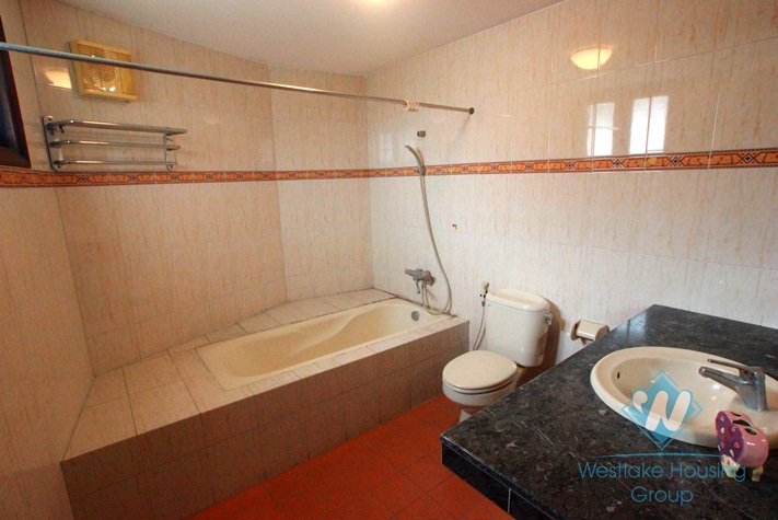 Cosy house for rent in To Ngoc Van St, Tay Ho, Ha Noi