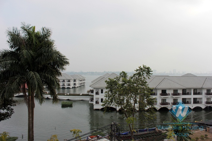 Apartment with lots of natural light for rent in Au Co Street, Tay Ho, Hanoi