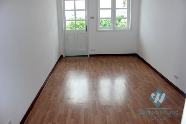 Lake view, Nice house for rent in Tay Ho.