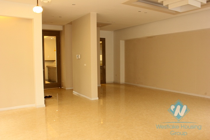 Nice house with nice garden for rent in Ciputra, Tay Ho, Ha Noi