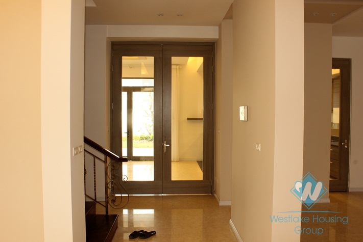 Nice house with nice garden for rent in Ciputra, Tay Ho, Ha Noi