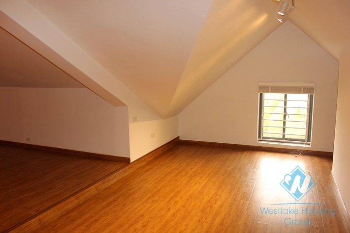 Nice house with nice garden for rent in Ciputra, Tay Ho, Ha Noi
