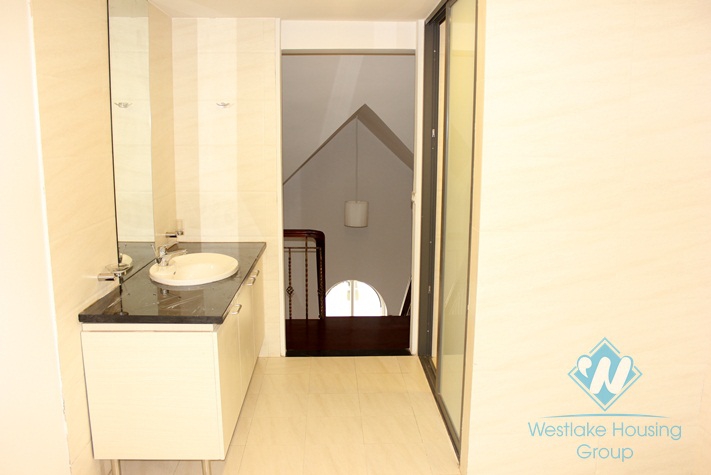 Nice house with nice garden for rent in Ciputra, Tay Ho, Ha Noi