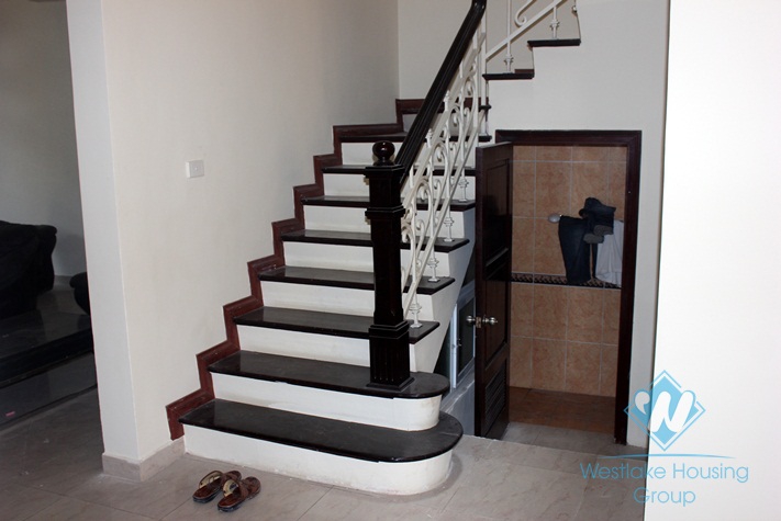 Big size and nice house for rent in Ciputra, Tay Ho, Ha Noi