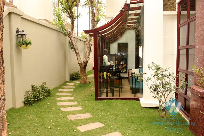 High quality house with modern furniture for lease in Ciputra, Tay Ho, Hanoi