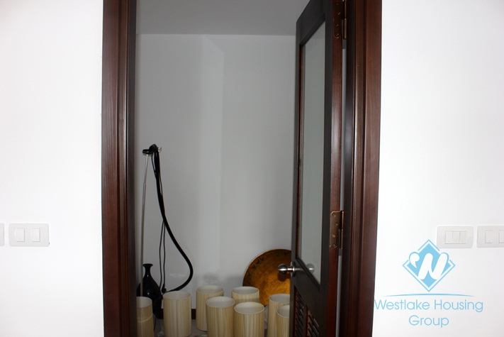 Modern apartment for rent in Dang Thai Mai, Tay Ho, Hanoi