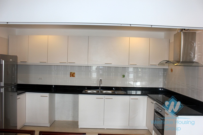 Modern apartment for rent in Dang Thai Mai, Tay Ho, Hanoi