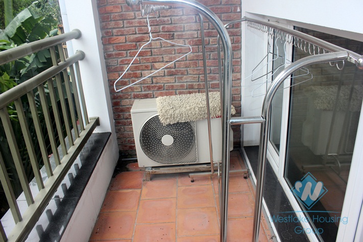 01 bedroom apartment for rent in Tay Ho, Ha Noi.