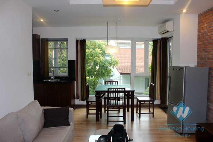 01 bedroom apartment for rent in Tay Ho, Ha Noi.