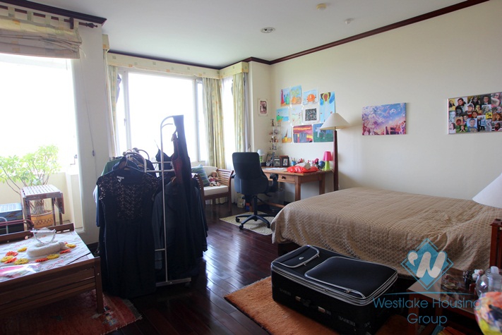 Stunning duplex apartment with lake view in Xuan Dieu street