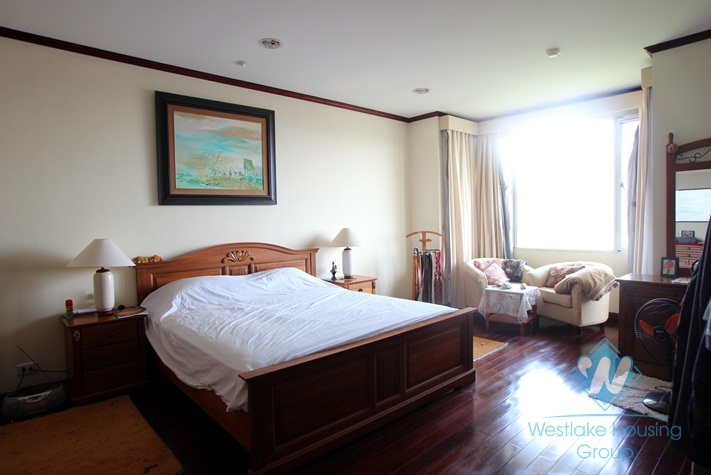 Stunning duplex apartment with lake view in Xuan Dieu street