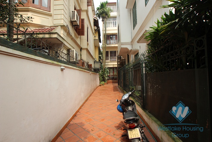 Quality house with swimming pool for rent in Tay Ho area